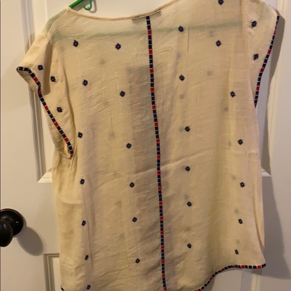 Embroidered blouse - Picture 2 of 2